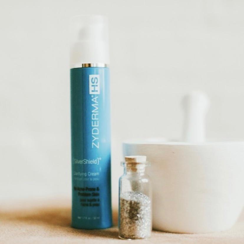 How To Manage Photosensitivity & PostInflammatory Hyperpigmentation