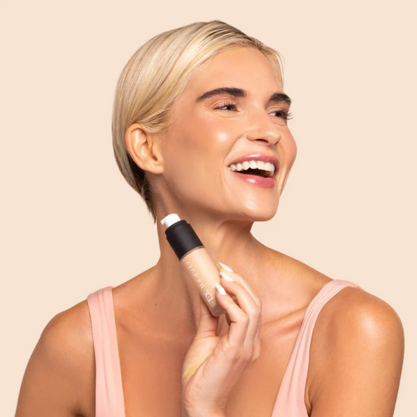 350 - Light/medium with neutral, slight pink undertones