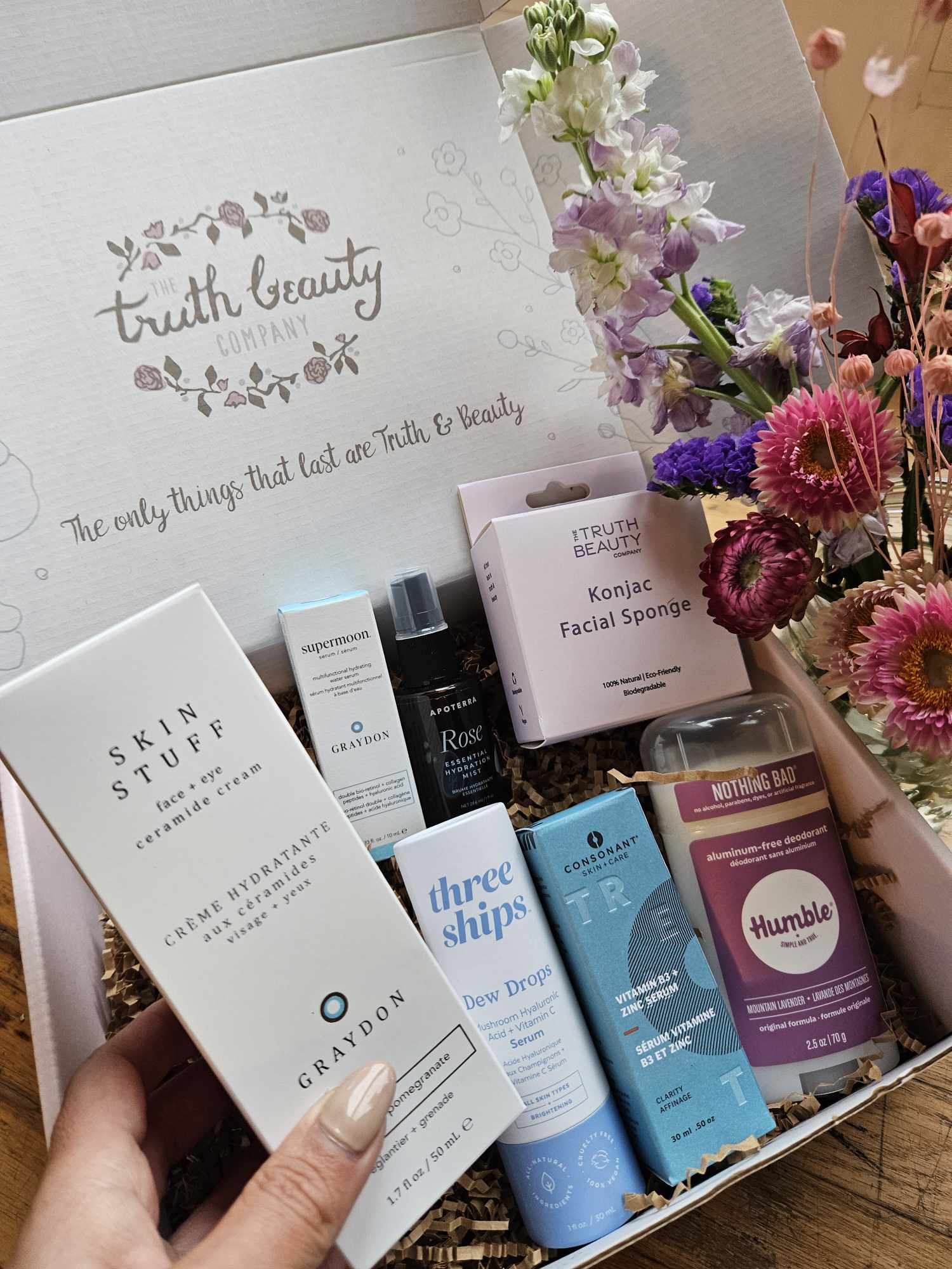 Seanna's Suggestions Beauty Box by The Truth Beauty Company